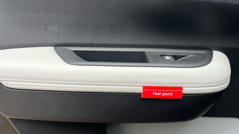 Citroen C3 1.2 Hybrid [110] Plus 5dr e-DCS6 Petrol Hatchback